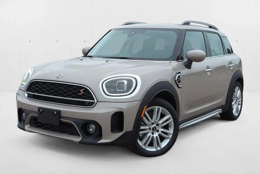 2024 Mini Countryman S ALL4 photo 1