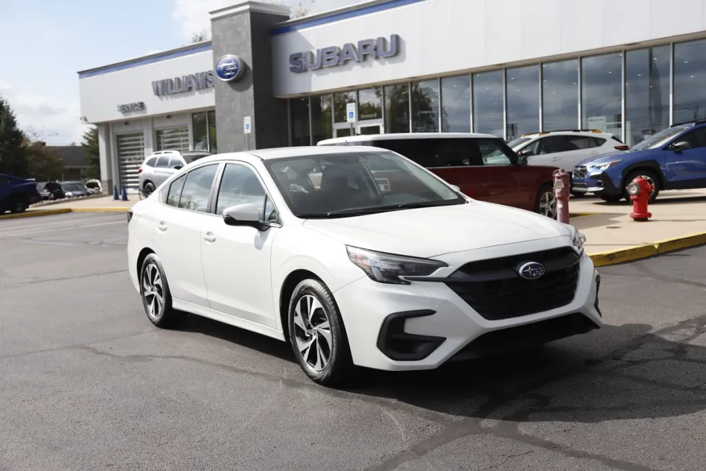 2025 Subaru Legacy Premium photo 1
