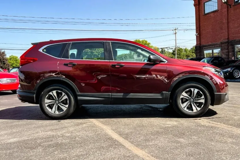 2019 Honda CR-V LX photo 1