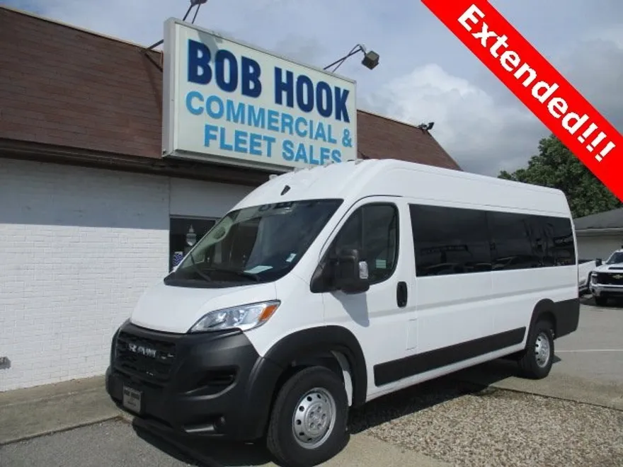 2023 Ram ProMaster 3500 Window Van photo 1