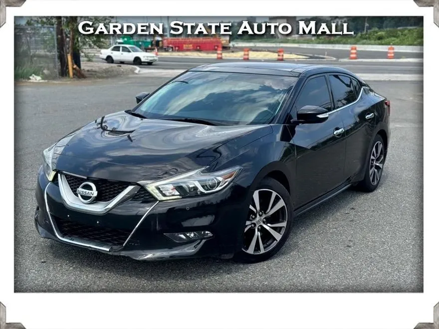 2017 Nissan Maxima SL photo 1