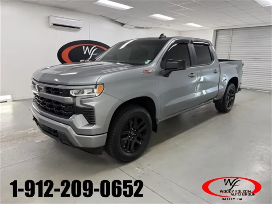 2023 Chevrolet Silverado 1500 RST photo 1