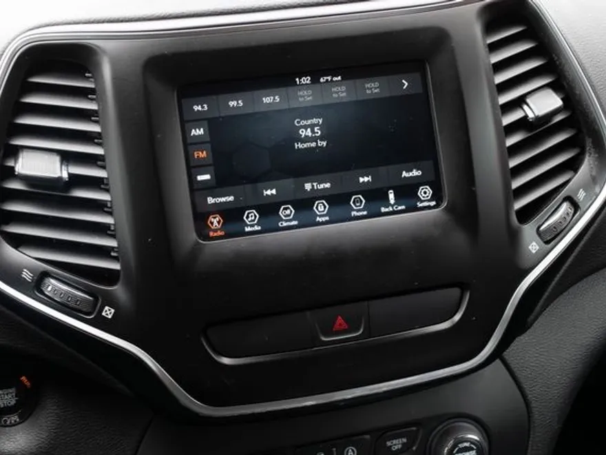 2019 Jeep Cherokee Latitude photo 26