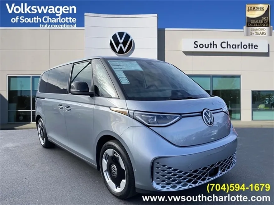 2025 Volkswagen ID. Buzz Pro S photo 1