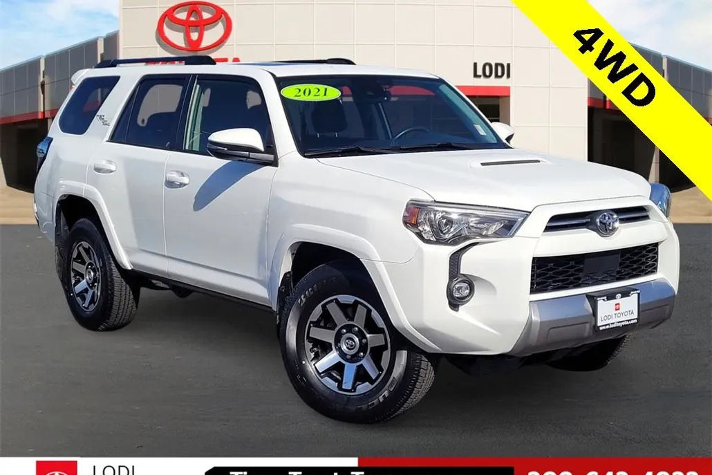 2021 Toyota 4Runner TRD Off-Road Premium photo 1