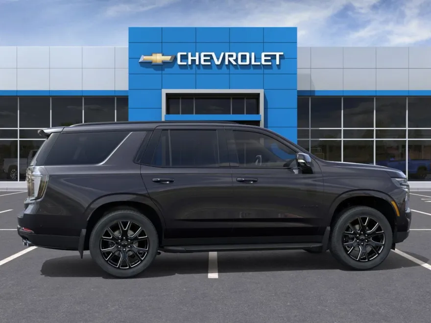2025 Chevrolet Tahoe RST photo 1