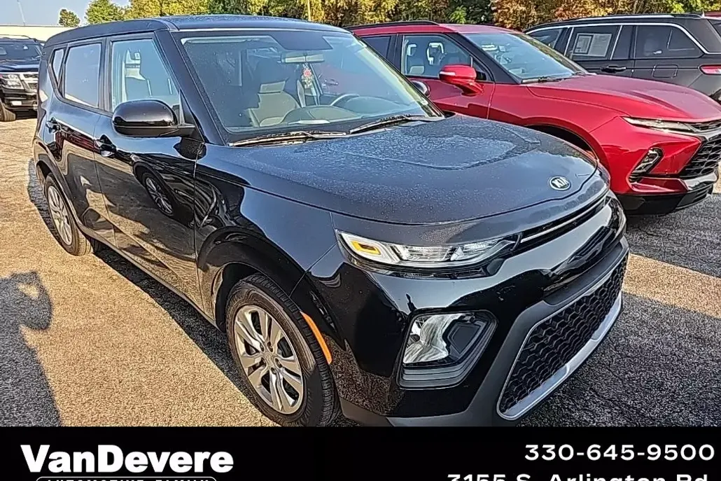 2020 Kia Soul LX photo 1