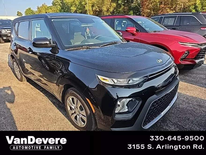 2020 Kia Soul LX photo 1
