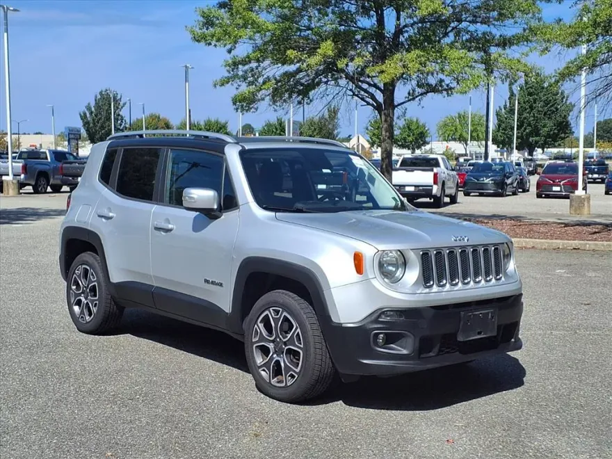 2016 Jeep Renegade Limited photo 1