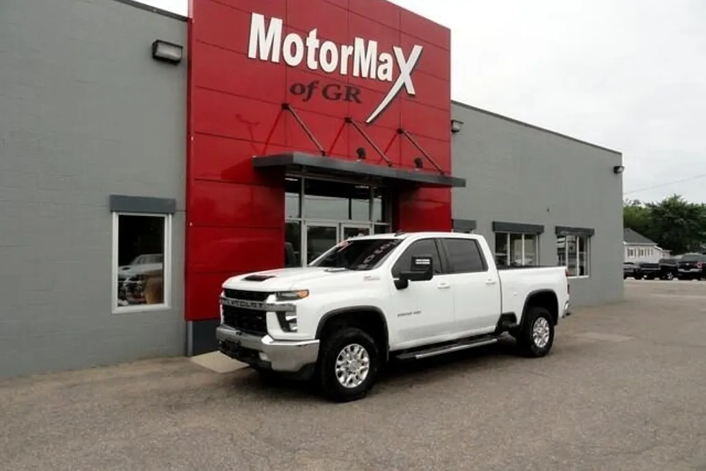 2023 Chevrolet Silverado 2500HD LT photo 1