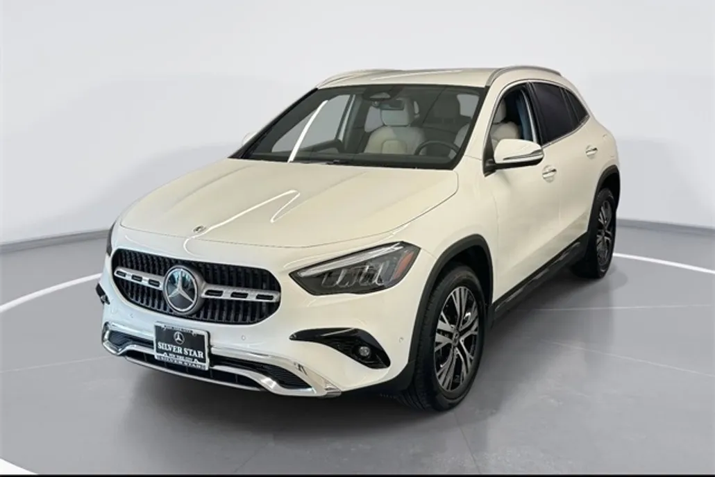 2025 Mercedes Benz GLA 250 4MATIC photo 1