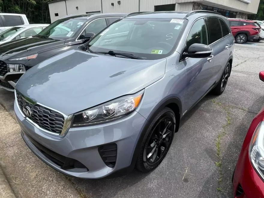 2020 Kia Sorento S V6 photo 1