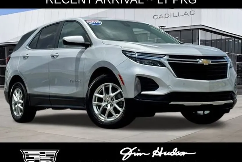 2022 Chevrolet Equinox LT photo 1