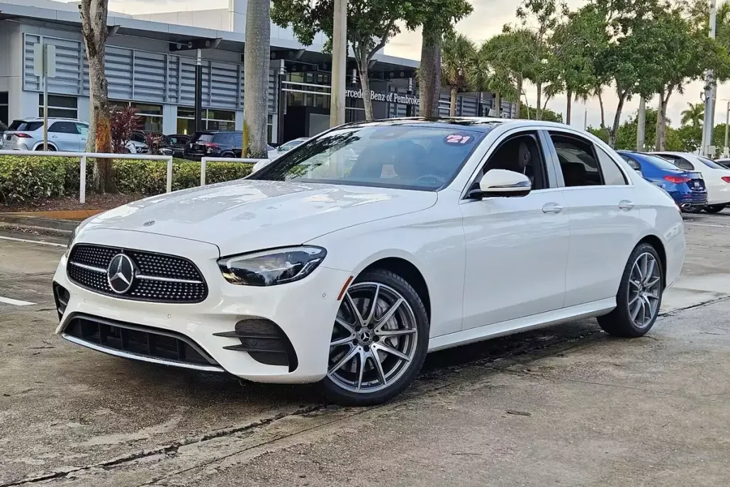 2021 Mercedes Benz E 350 Sedan photo 1