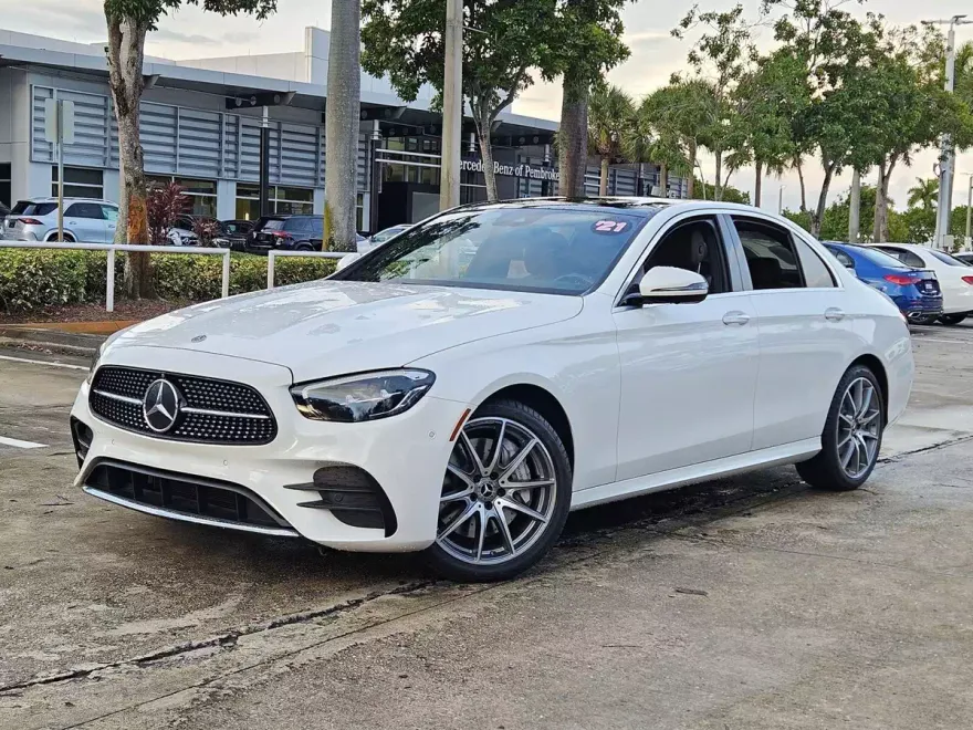 2021 Mercedes Benz E 350 Sedan photo 1