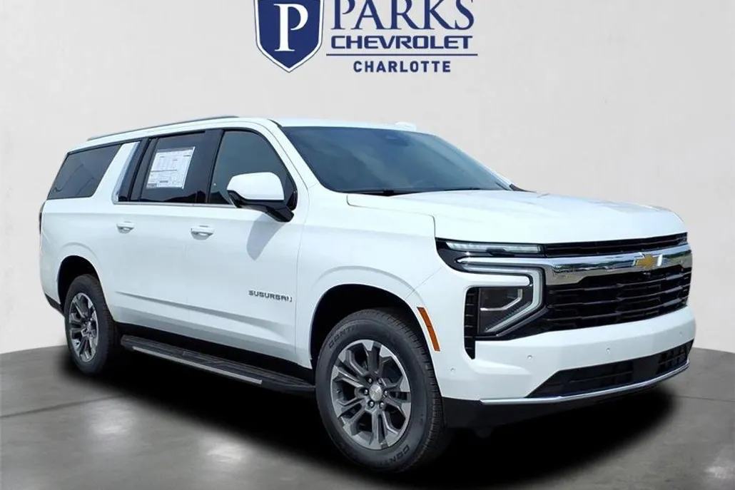 2025 Chevrolet Suburban LS photo 1
