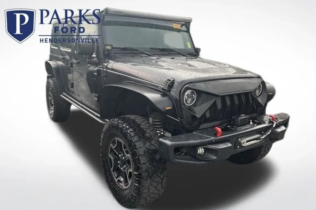 2015 Jeep Wrangler Unlimited Rubicon photo 1