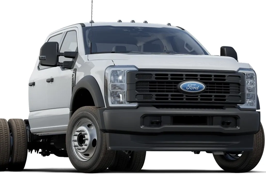 2025 Ford F-450 photo 1