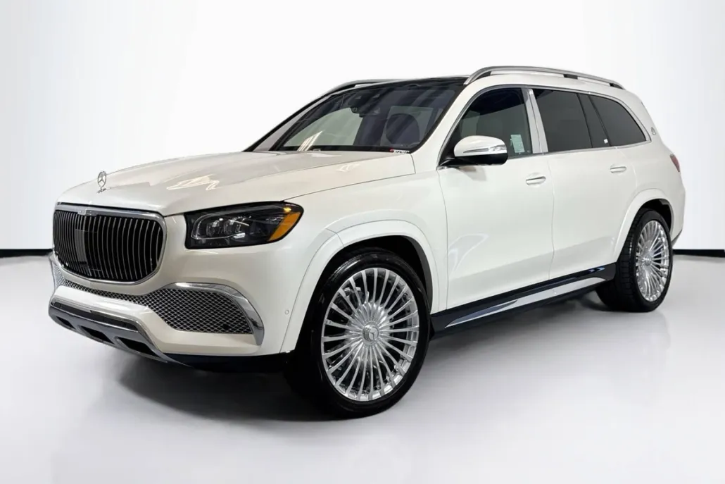 2023 Mercedes Benz GLS Maybach 600 4MATIC photo 1