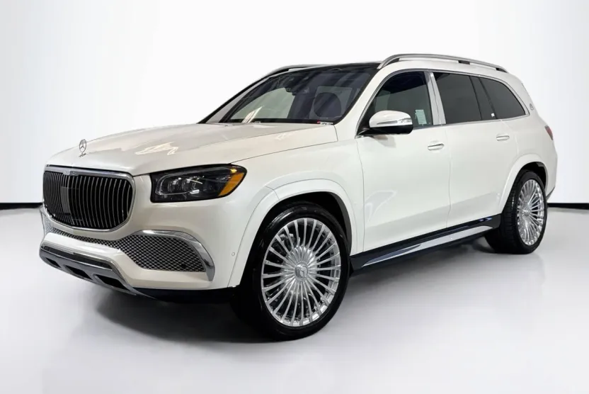 2023 Mercedes Benz GLS Maybach 600 4MATIC photo 1