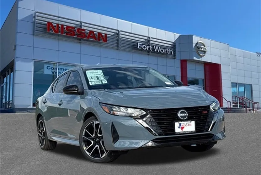 2025 Nissan Sentra SR photo 1