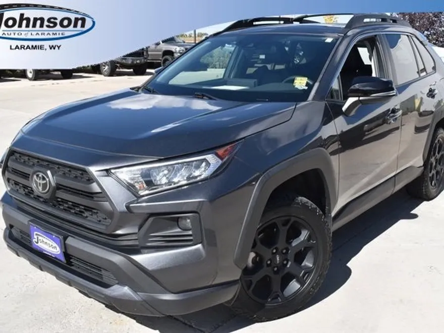 2020 Toyota RAV4 Adventure photo 1