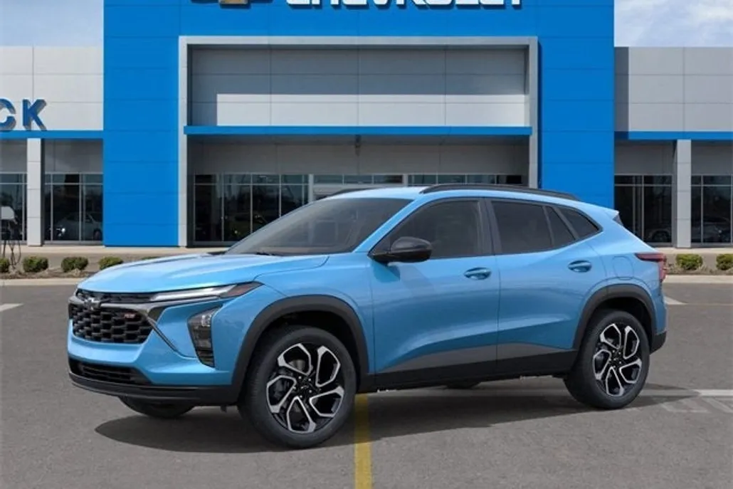 2025 Chevrolet Trax photo 1