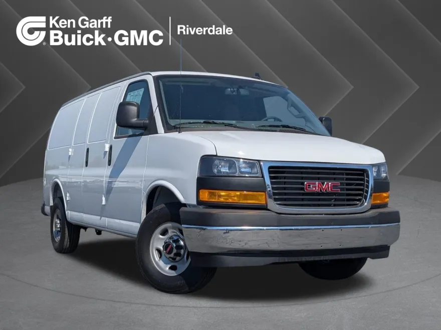 2025 Gmc Savana Cargo 2500 photo 1