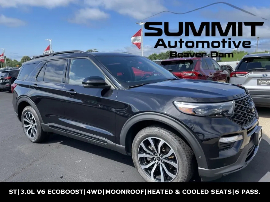 2021 Ford Explorer ST photo 1