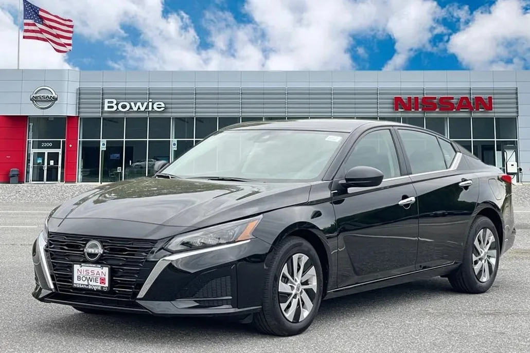 2025 Nissan Altima 2.5 S photo 1