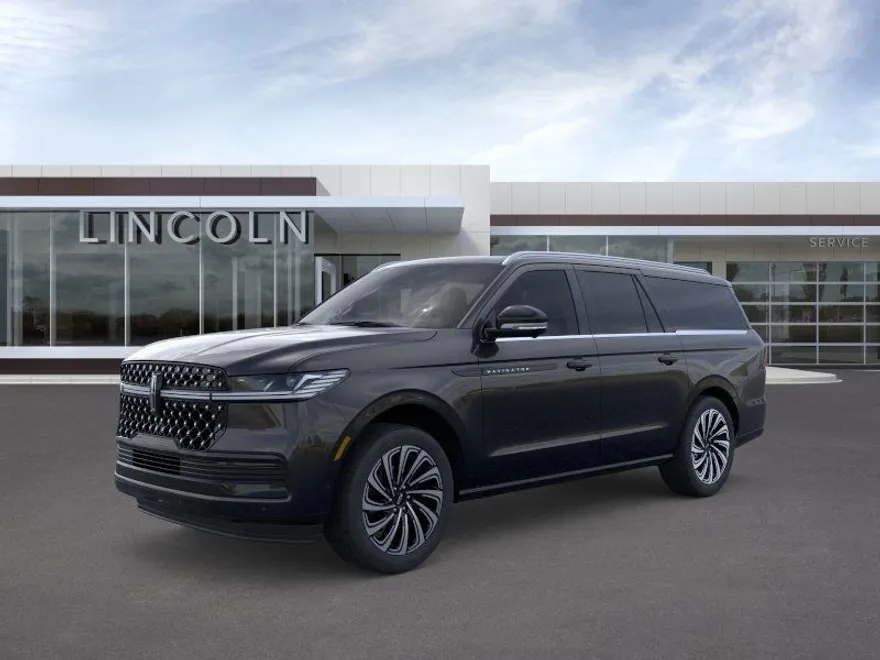 2025 Lincoln Navigator Black Label photo 1
