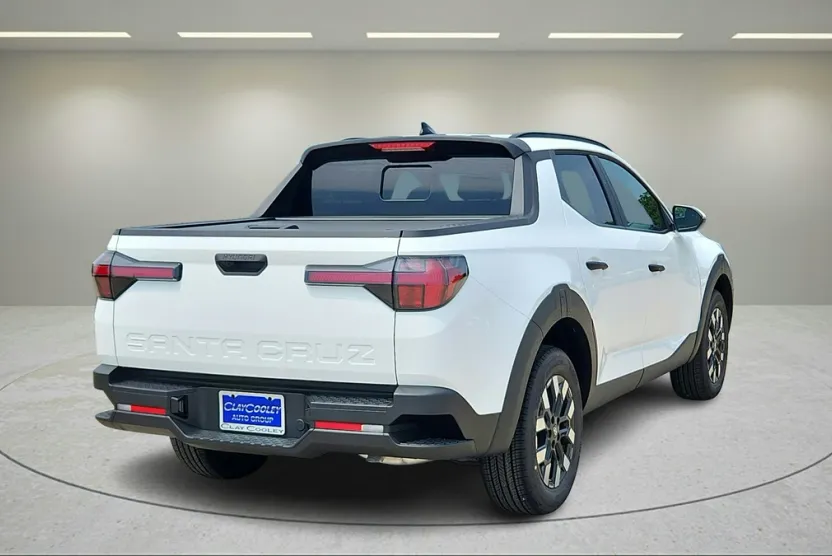 2026 Hyundai Santa Cruz SEL photo 1