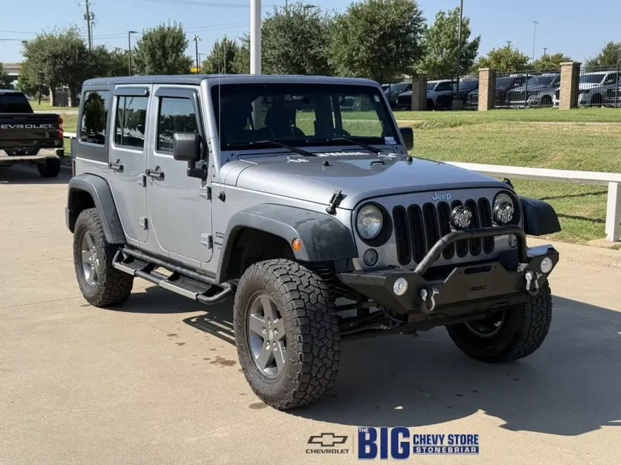 2014 Jeep Wrangler Unlimited Sport photo 1