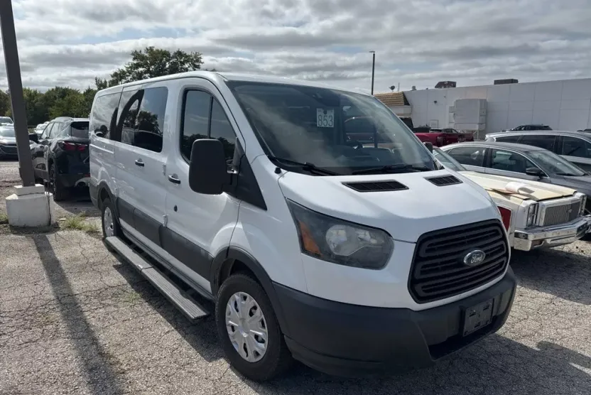 2016 Ford Transit XL photo 1