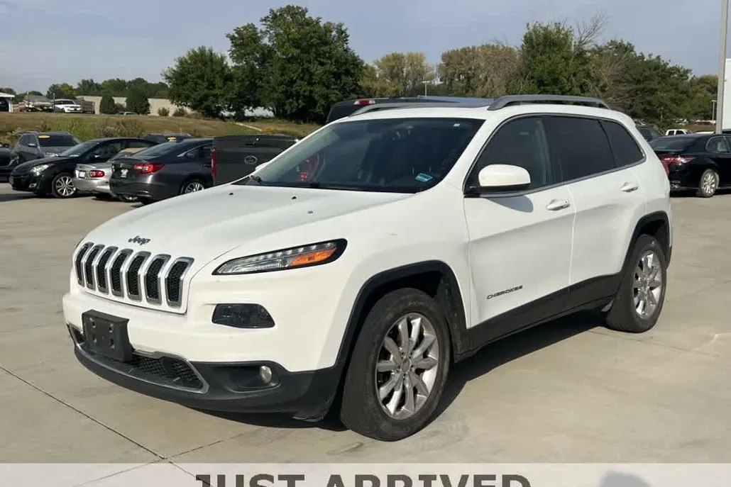 2015 Jeep Cherokee Limited photo 1