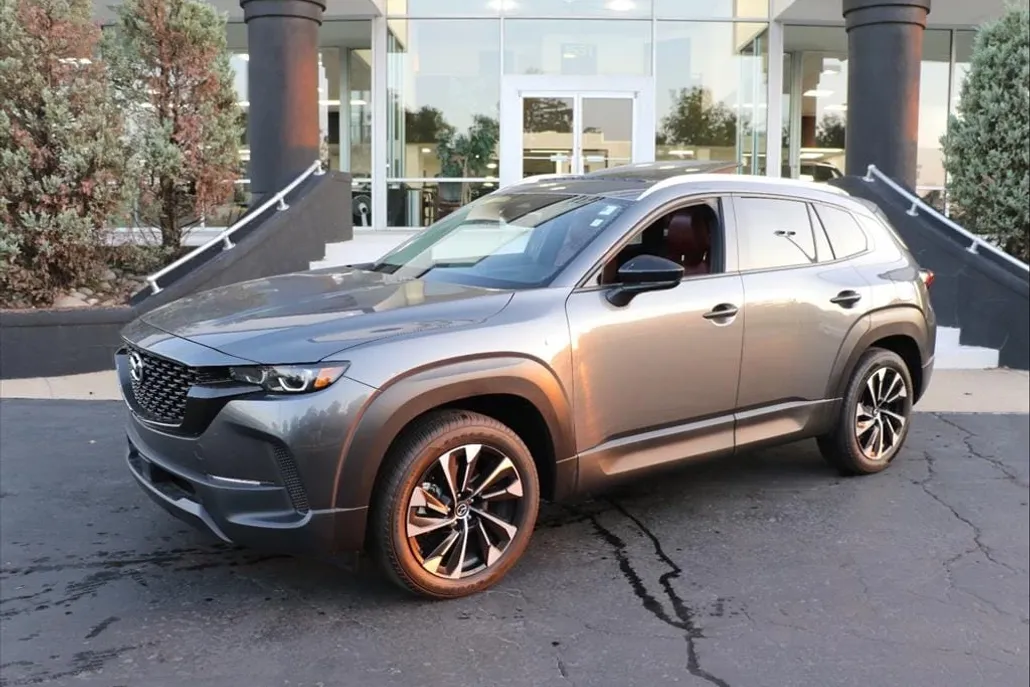 2025 Mazda CX-50 Premium Plus photo 1