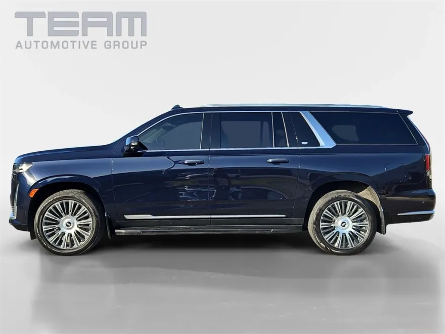 2021 Cadillac Escalade ESV Premium Luxury photo 1