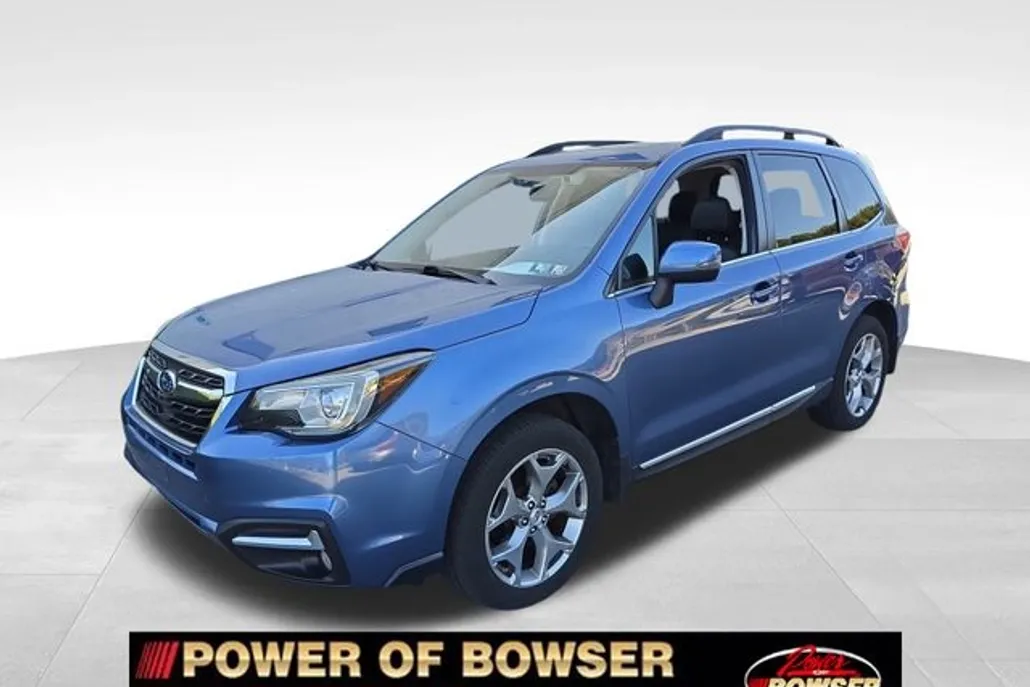 2017 Subaru Forester 2.5i Touring photo 1