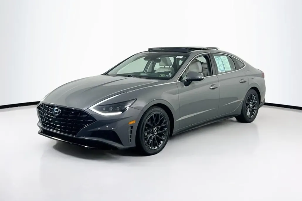 2022 Hyundai Sonata Limited photo 1