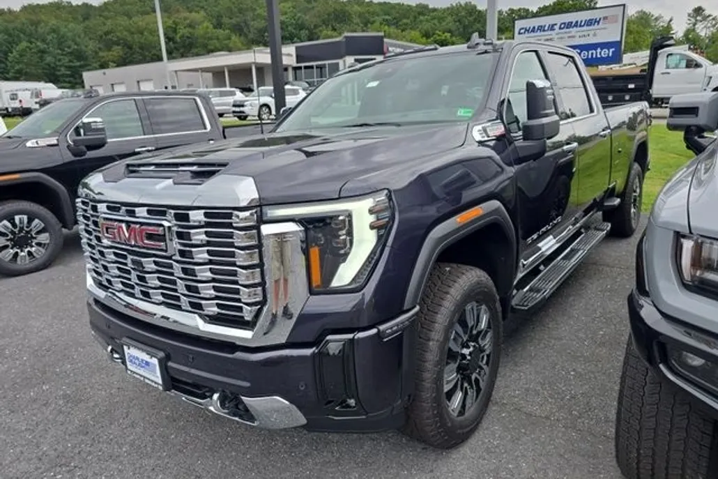 2025 Gmc Sierra HD Denali photo 1