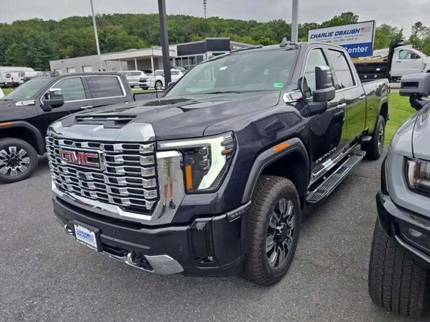 2025 Gmc Sierra HD Denali photo 1