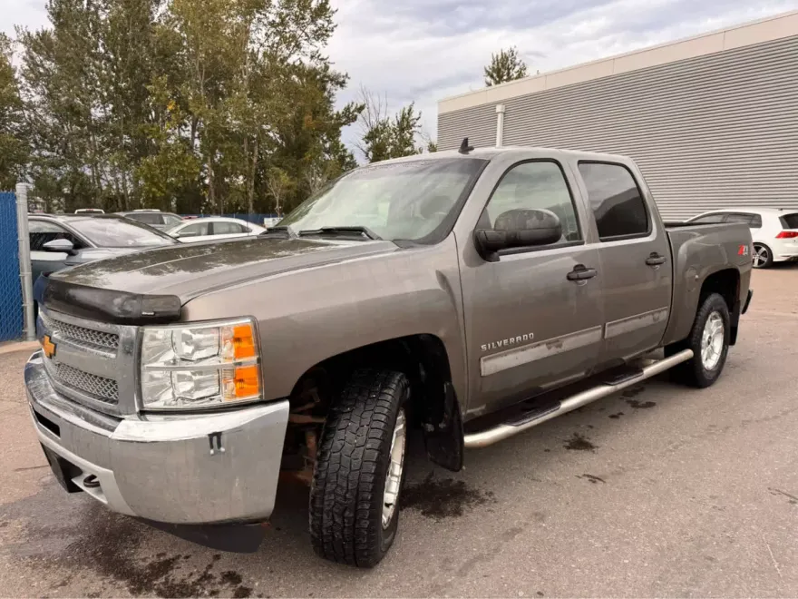 2013 Chevrolet Silverado 1500 LT photo 1