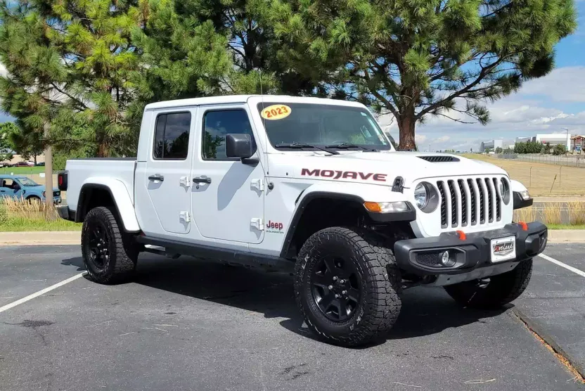 2023 Jeep Gladiator Mojave photo 1