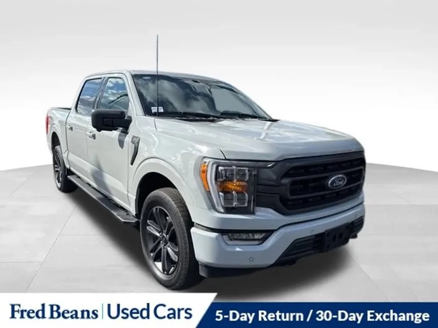 2023 Ford F-150 XLT photo 1