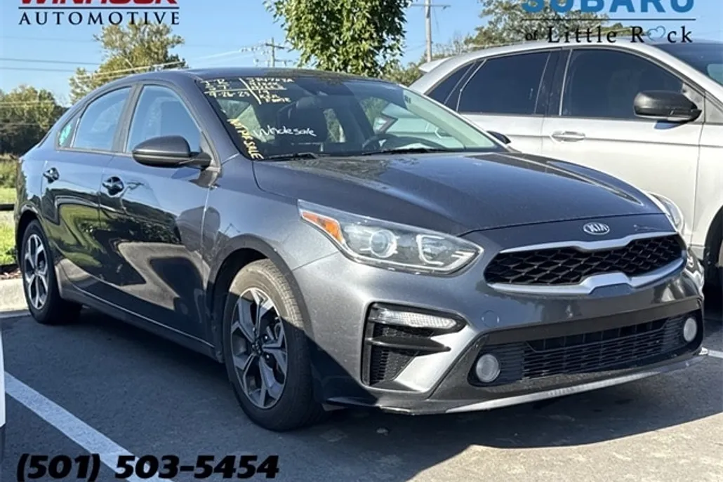 2019 Kia Forte LXS photo 1