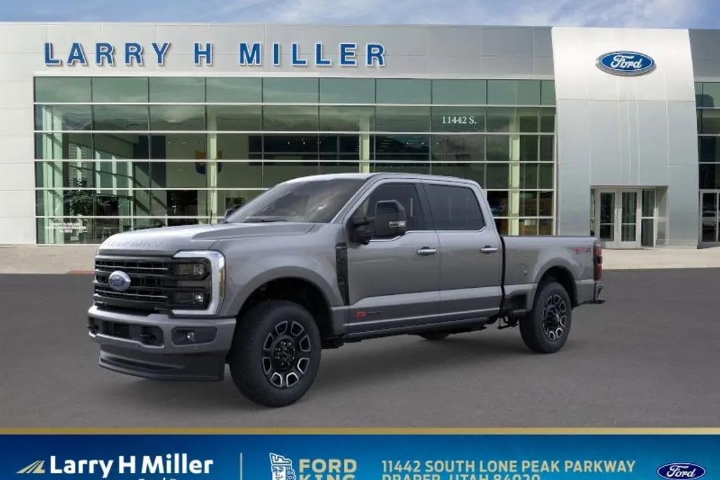 2026 Ford F-350 Platinum photo 1