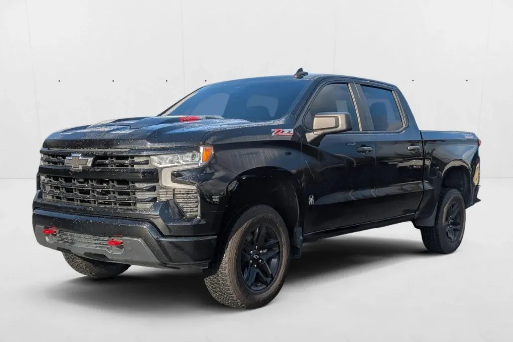 2023 Chevrolet Silverado 1500 Custom Trail Boss photo 1