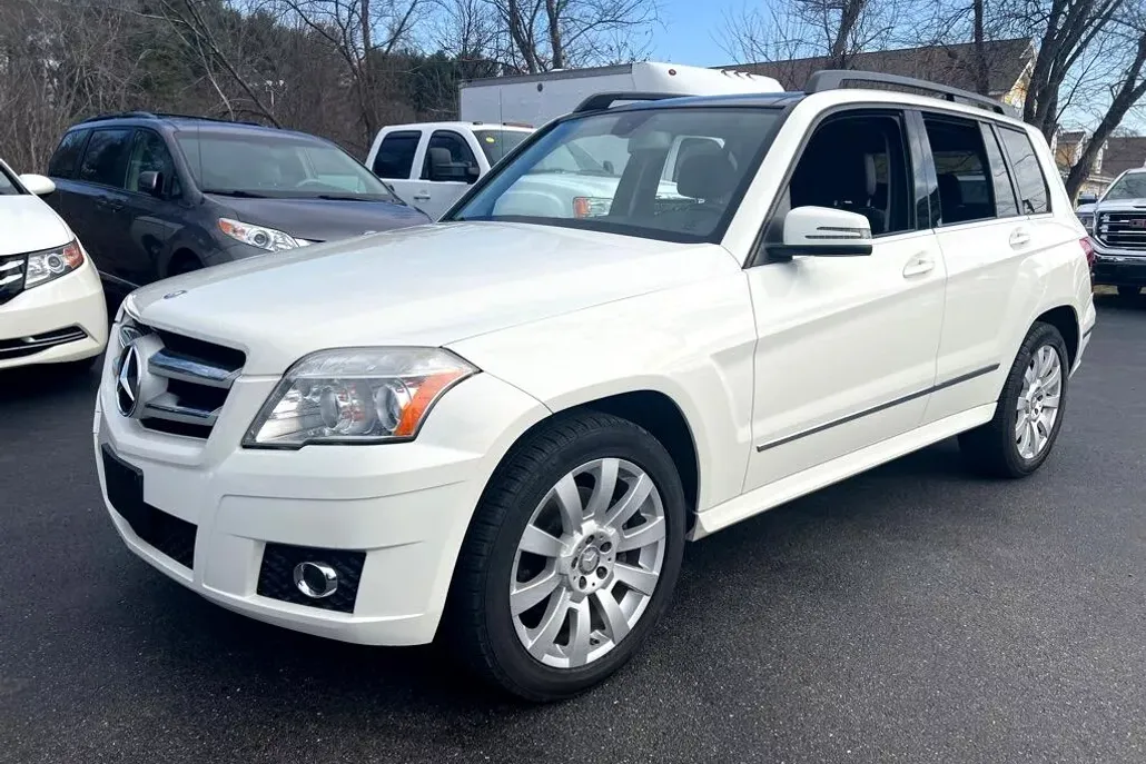 2011 Mercedes Benz GLK 350 4MATIC photo 1