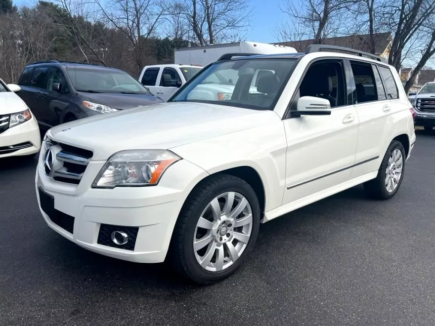 2011 Mercedes Benz GLK 350 4MATIC photo 1