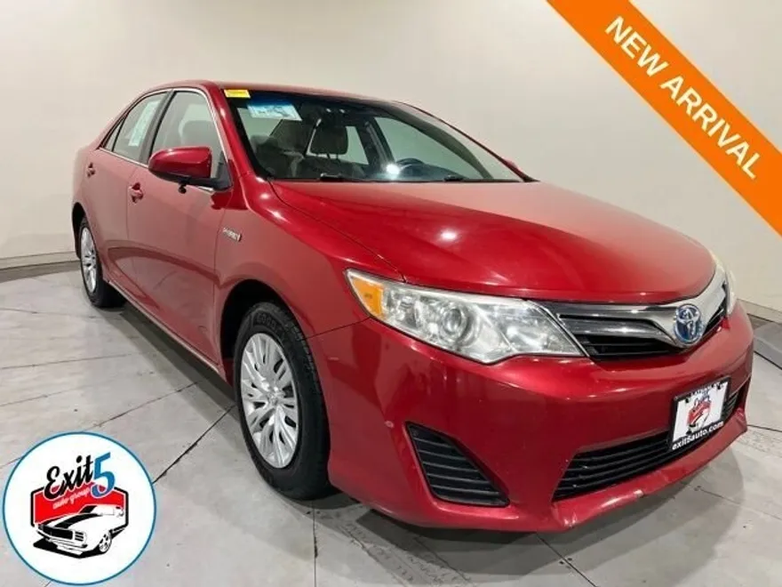 2012 Toyota Camry Hybrid LE photo 1